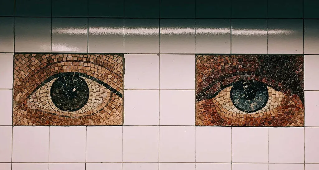 ナチュラルデザイン、業界のバイブシフト、Jony Ive、ボタンの復権